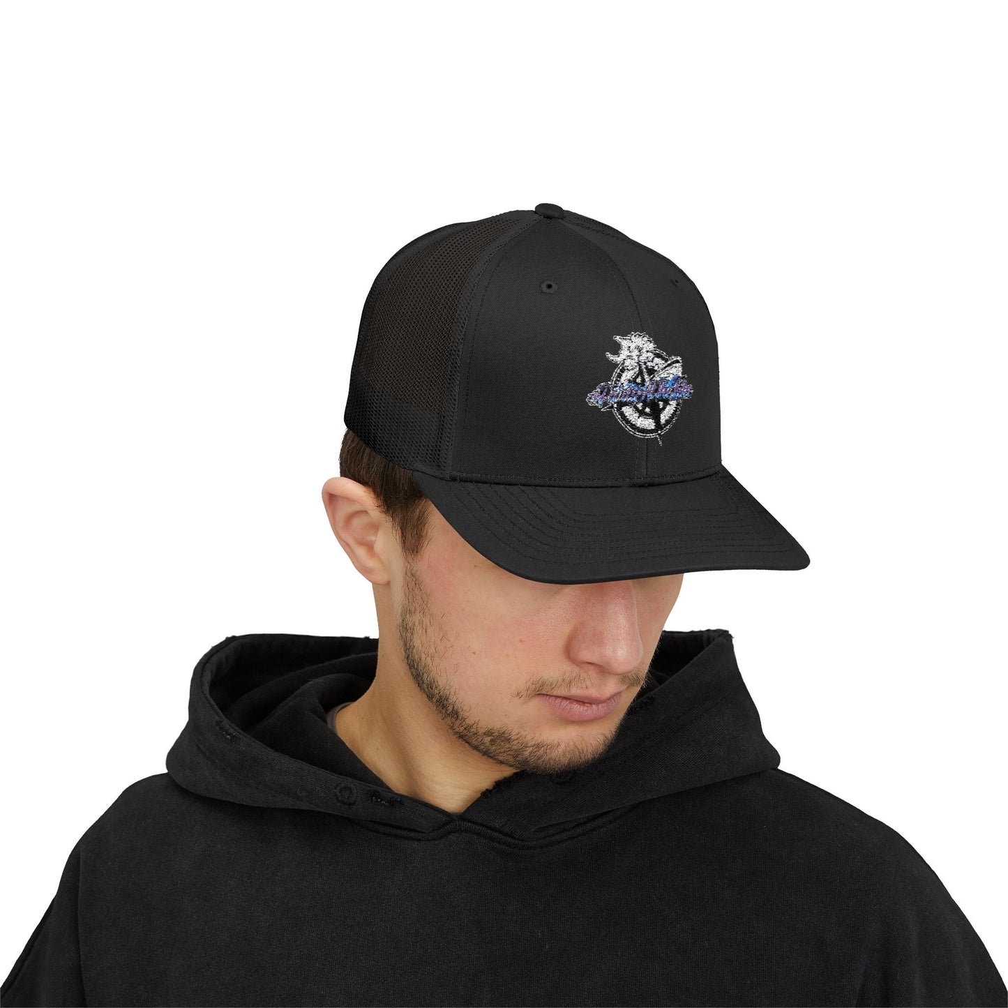 Stylish Snapback Trucker Cap with Vintage Design