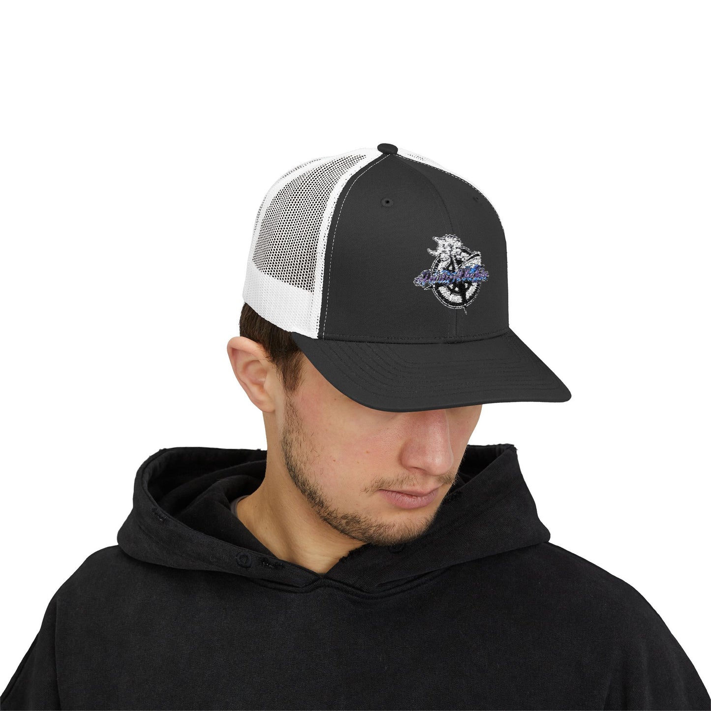 Stylish Snapback Trucker Cap with Vintage Design
