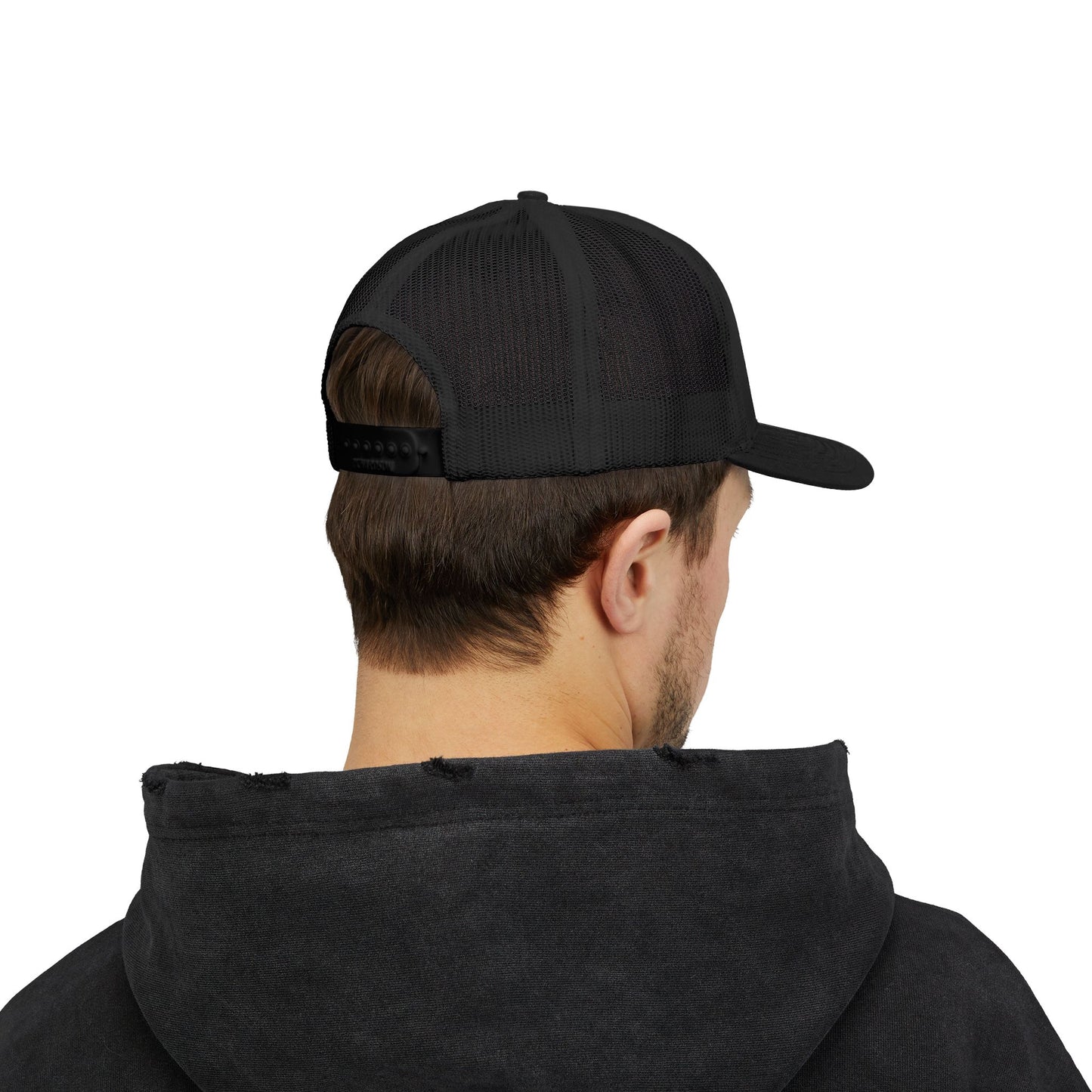 Stylish Snapback Trucker Cap with Vintage Design