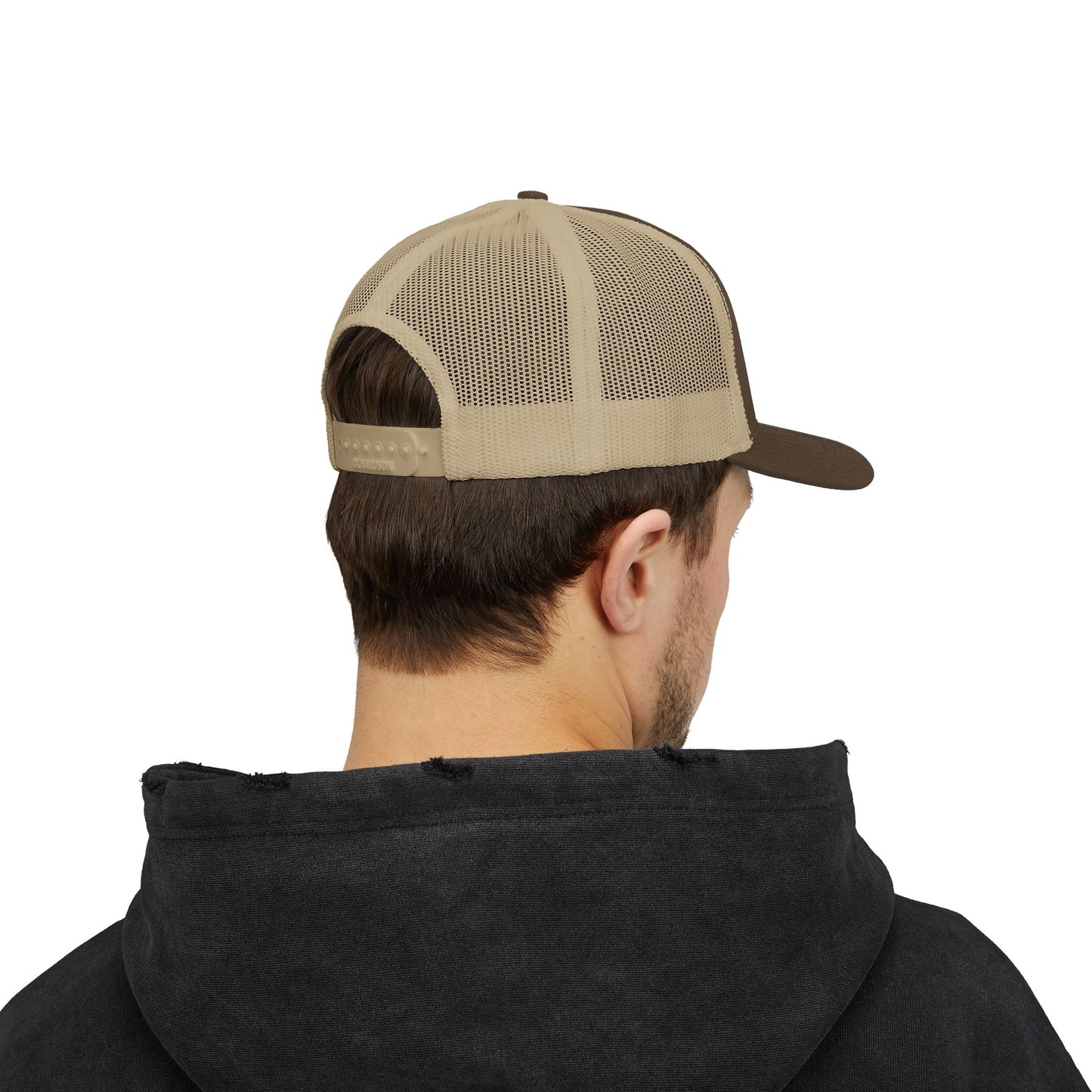 Stylish Snapback Trucker Cap with Vintage Design