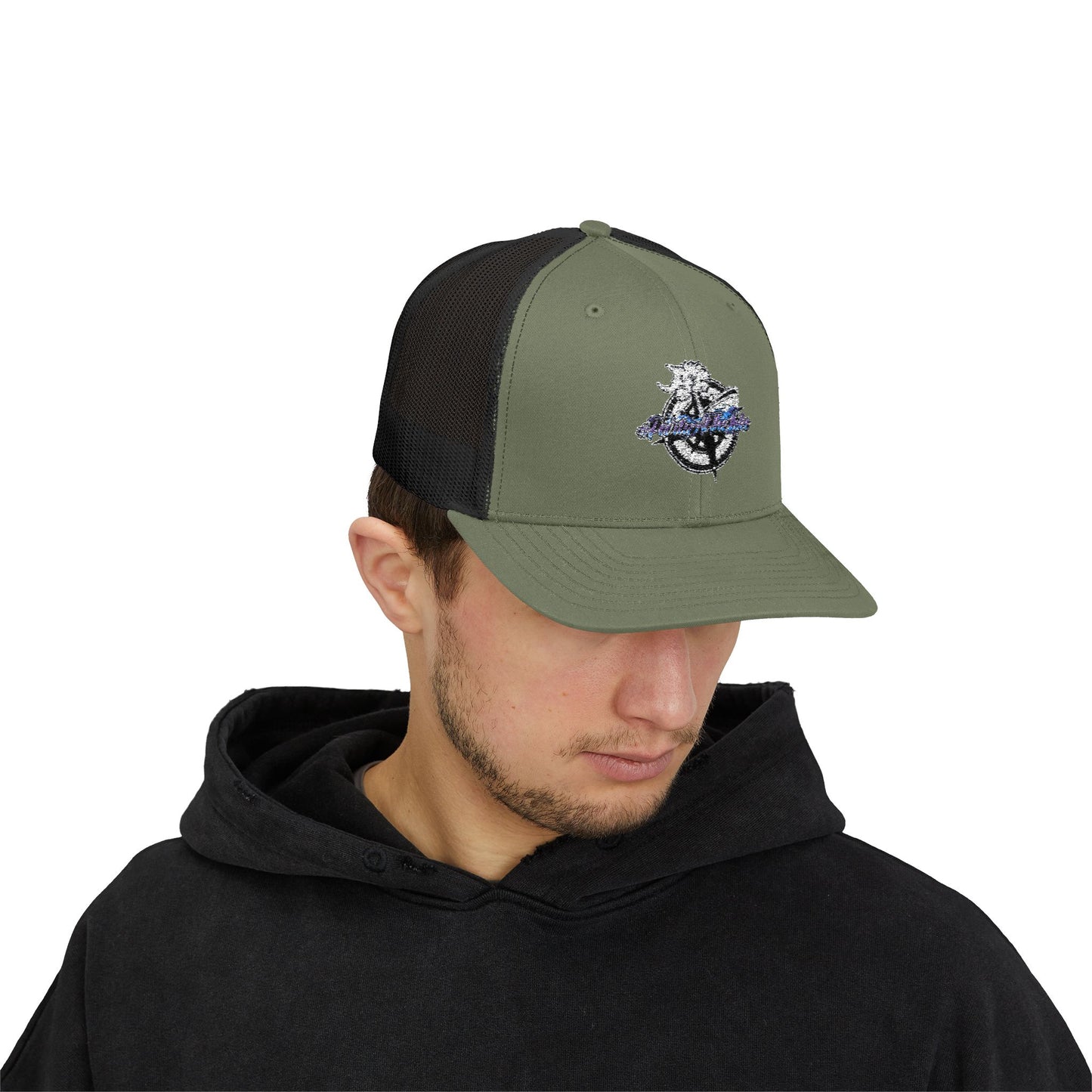 Stylish Snapback Trucker Cap with Vintage Design